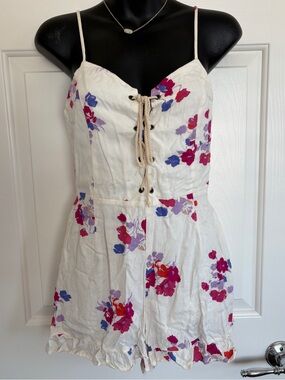 MINKPINK White Floral Print Lace Up Romper